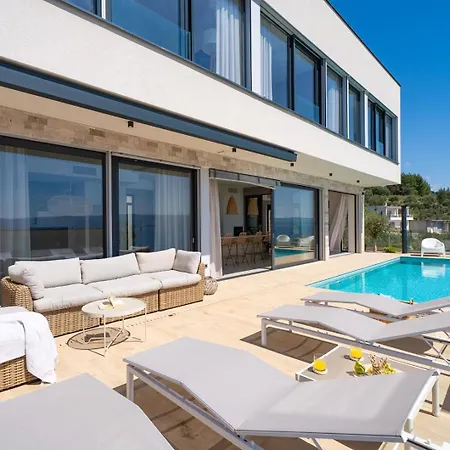 Villa New! Ocean View